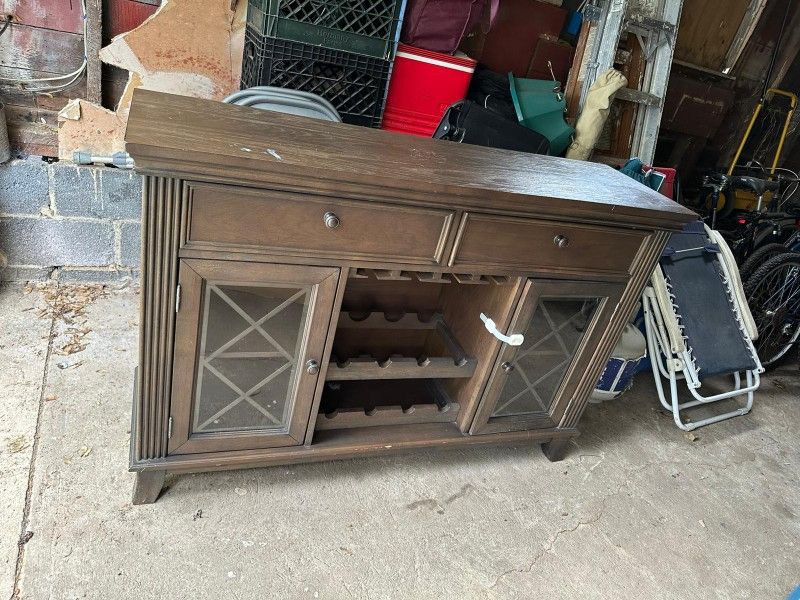 Bar Cabinet With Wine Storage