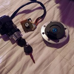 Suzuki GSXR Gas Lock , Ignition And Seat Lock