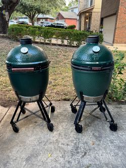 Large Big Green Eggs smokers