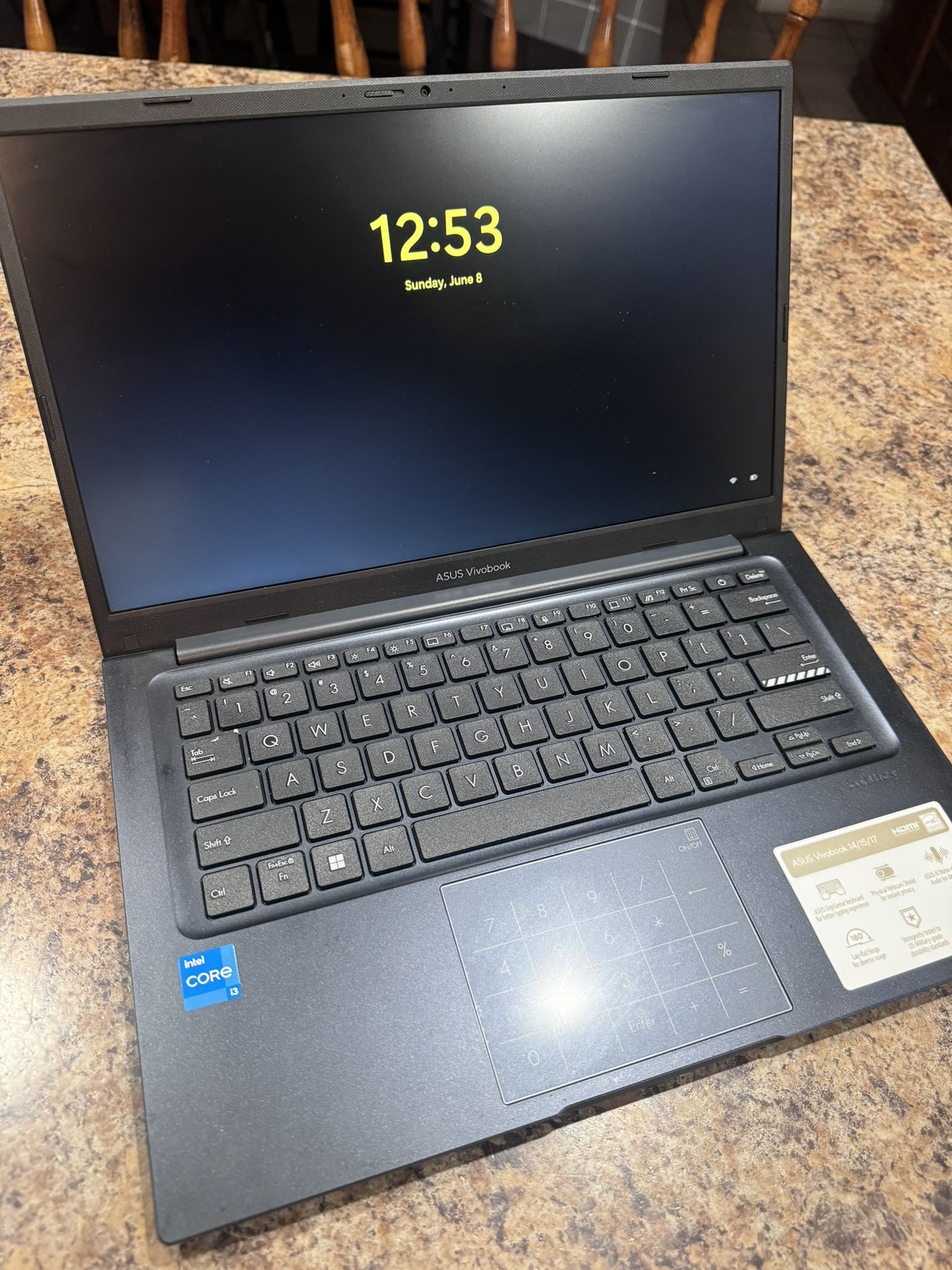Asus Vivobook Laptop