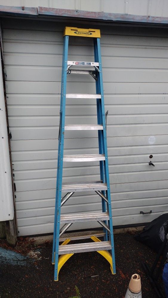 Fiberglass Ladder