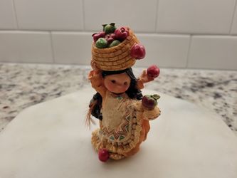Enesco Friends of the Feather "She Who Shares Bushels" Figurine #145068