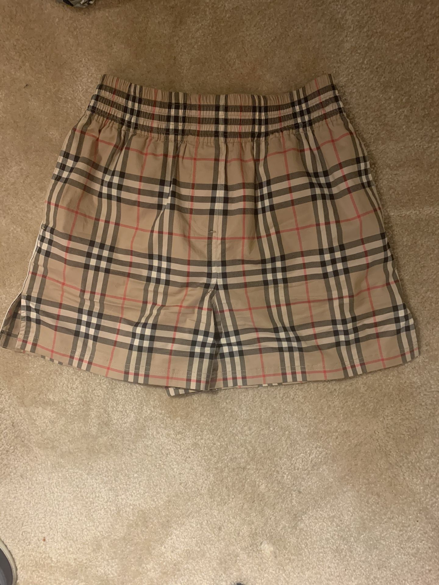 Burberry sports shorts classic color size M