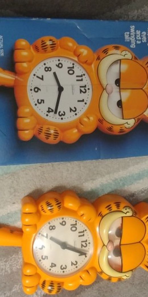 Vintage Sunbeam 881-1485 Garfield Animated Wall Clock With Box, Never Used!! Still Works!! Box Is Mint Clock Is New!