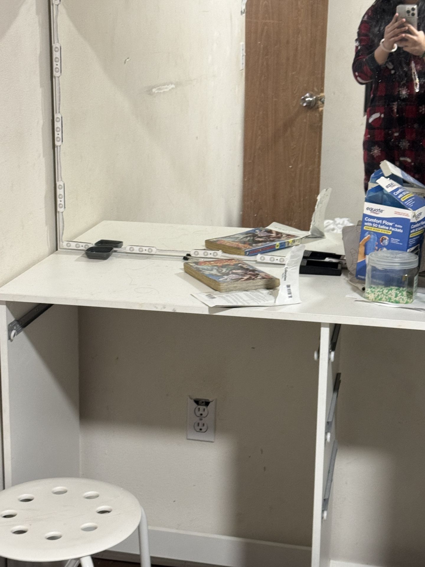 IKEA Drawer Desk With Mirror