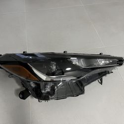 2023 Toyota Corolla Cross OEM Passenger Side Headlight – Genuine Toyota