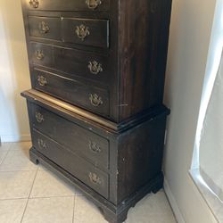 Vintage Ethan Allen Dresser  