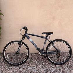 Diamondback Sorento Sport Mountain Bike 