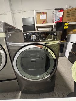 GE Front Load Dryer with Steam