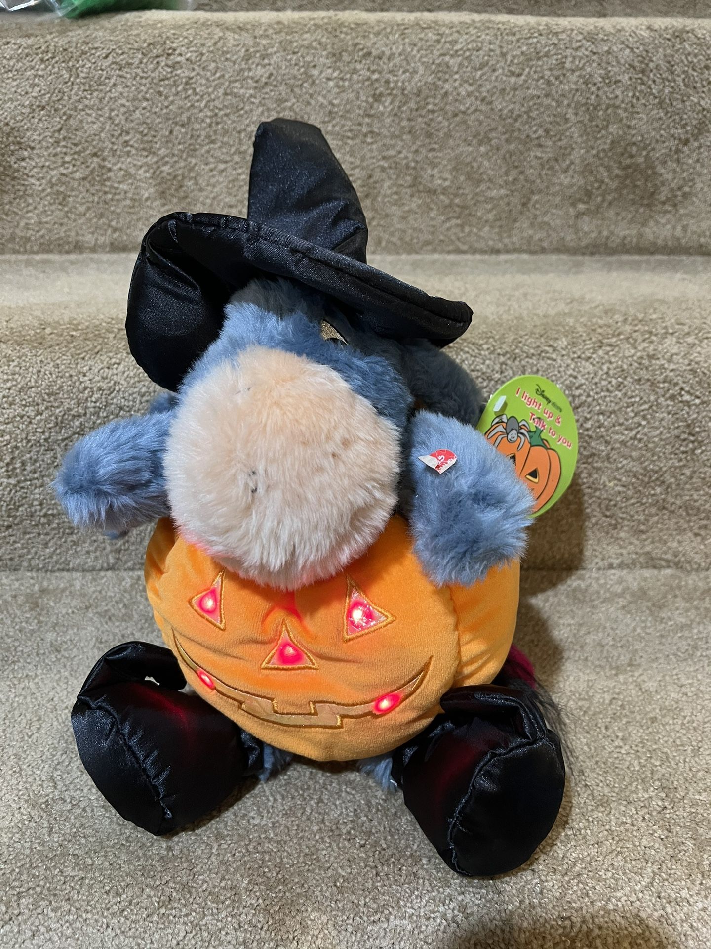 Disney Store Eeyore Winnie The Pooh Light Up Talking Pumpkin Halloween new