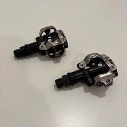 Shimano black pedal