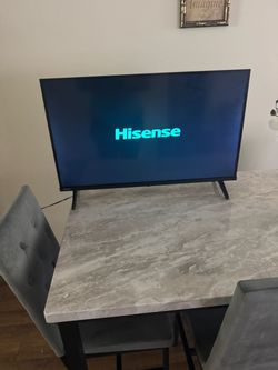 Hisense 32" Google Smart TV - Remote Included