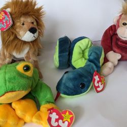 4 Vintage Beanie Babies: Smoochy, Schweetheart, Midas, & Hissy