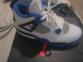 Jordan 4 Retro