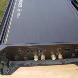 Kicker Dx 200.4