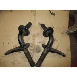 Deere 455 Front Tire Spindles 