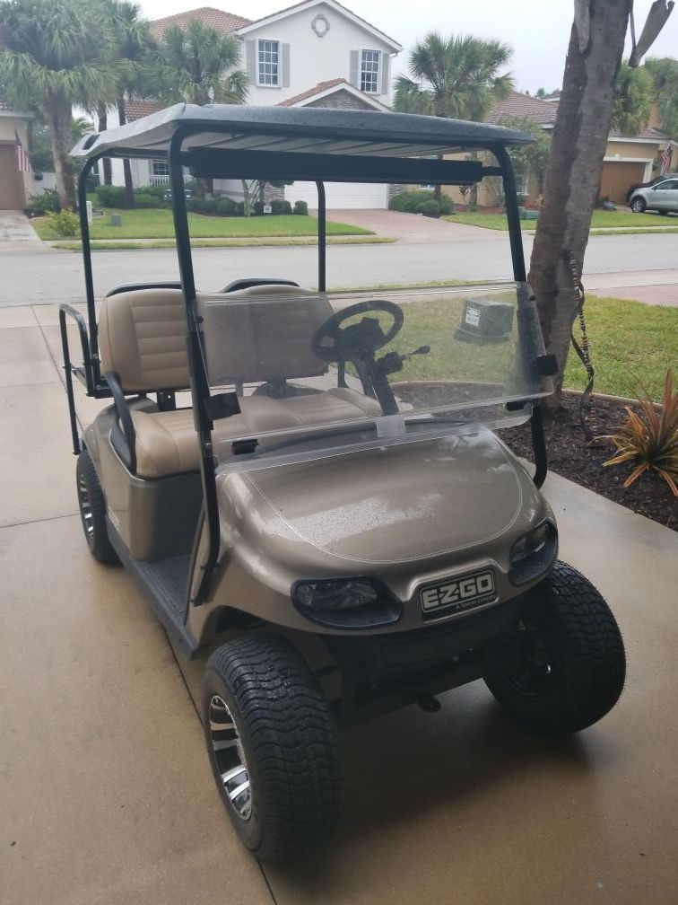 EZGO TXT48 GOLF CART 2015