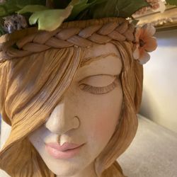 Very  Go Vaes With Flowers 