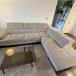 Sectional Sofa with Adjustable Head Rests