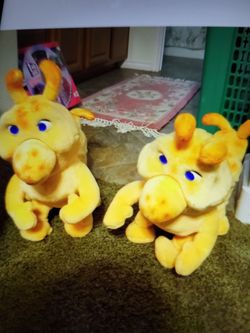 Auntie, teddy reskin's dolls and also buddy.The little worm, that's his friend.They are the large original ones from the sixties, and they are fifty d