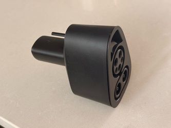 Tesla CCS Adapter - Like New(OEM)