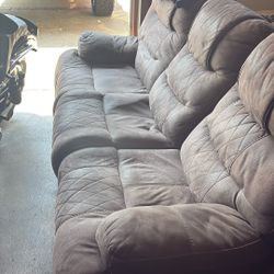 Recliner Couch 