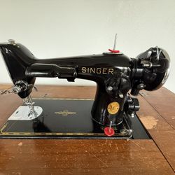 Antique Singer Sewing Machine (Motor Needs Replacement) 1940s With Desk And Chair
