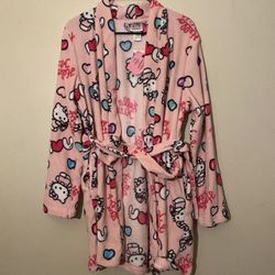 Hello Kitty Valentines Robe