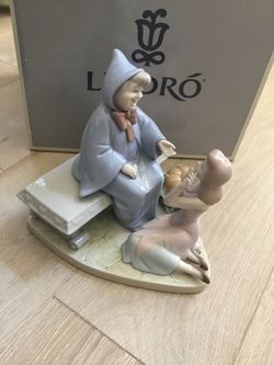 Rare Lladro Cinderella and Fairy Godmother Figurine