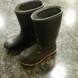 Rubber Boots Kids Size 7-8