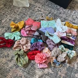 Lot Of 30+ Baby Headbands 