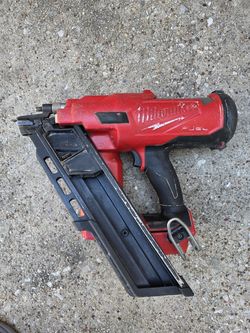Milwaukee m18 fuel gauge 30 de uso funcionando perfecto
