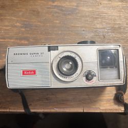 Kodak Brownie Super 27 Camera