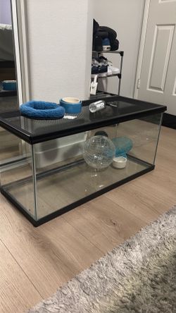 20 Gallon HAMSTER CAGE INCLUDES EVERYTHING
