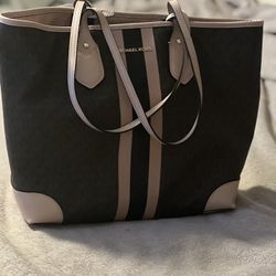 Michael Kors Tote 