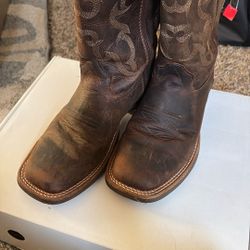 Cody James Boots Size 5.0D