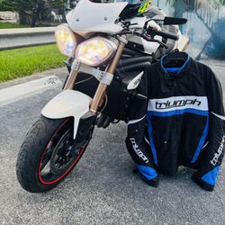 Triumph Speed Triple 