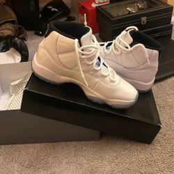 Jordan 11s Legend Blue