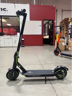 Electric scooter