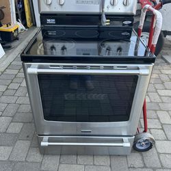 Maytag Electric Stove