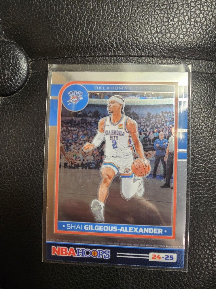 SHAI GILGEOUS ALEXANDER SGA THUNDER NBA HOOPS PANINI SPORTS CARD!
