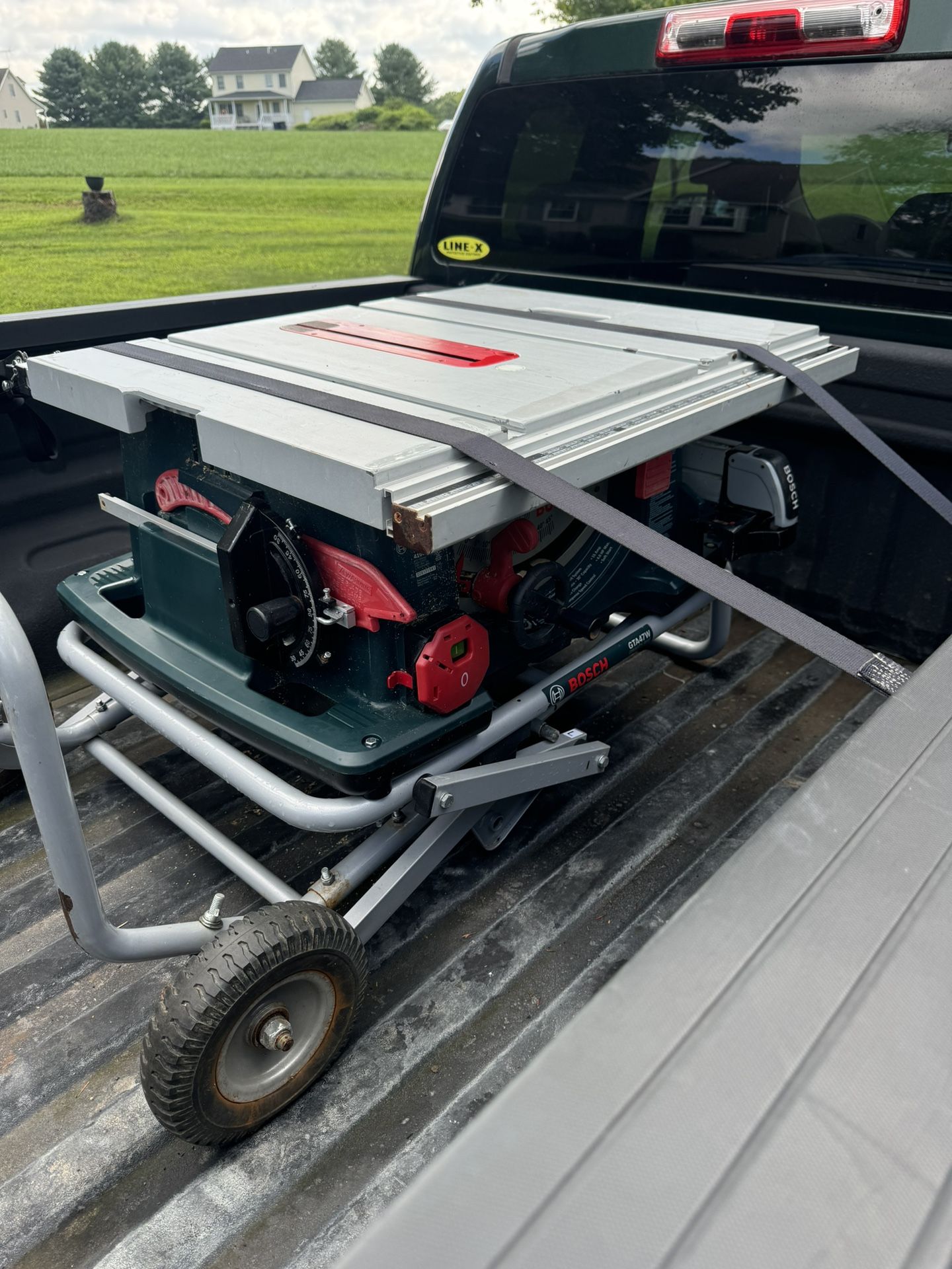 Bosch 10” Contractors Table Saw