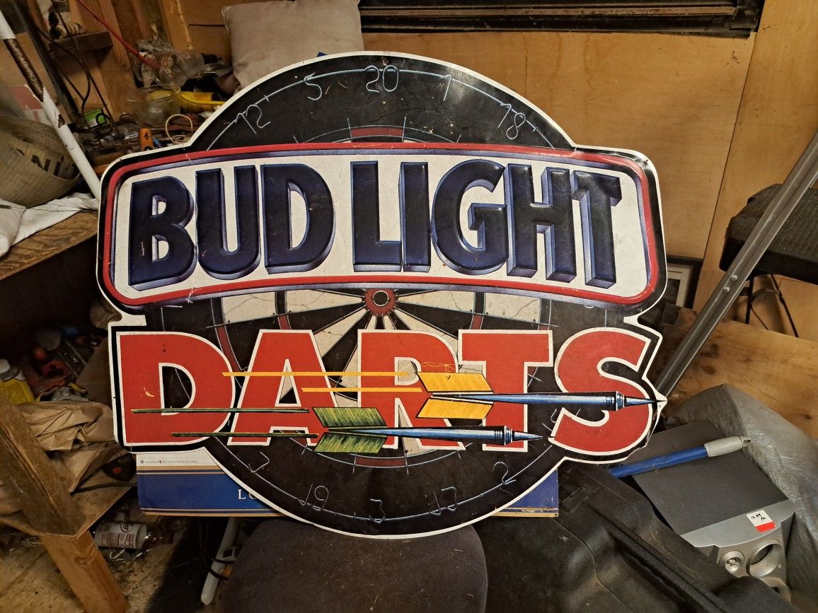 BUD LIGHT DARTS 36X20 TIN