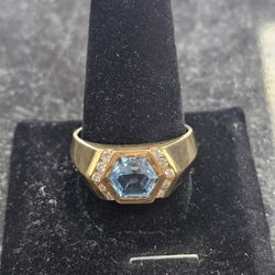 14kt YG Ring With Blue Stone and Small Diamonds. (C-2) SIZE 12. TDW: .30 ASK FOR RYAN. #(contact info removed)16