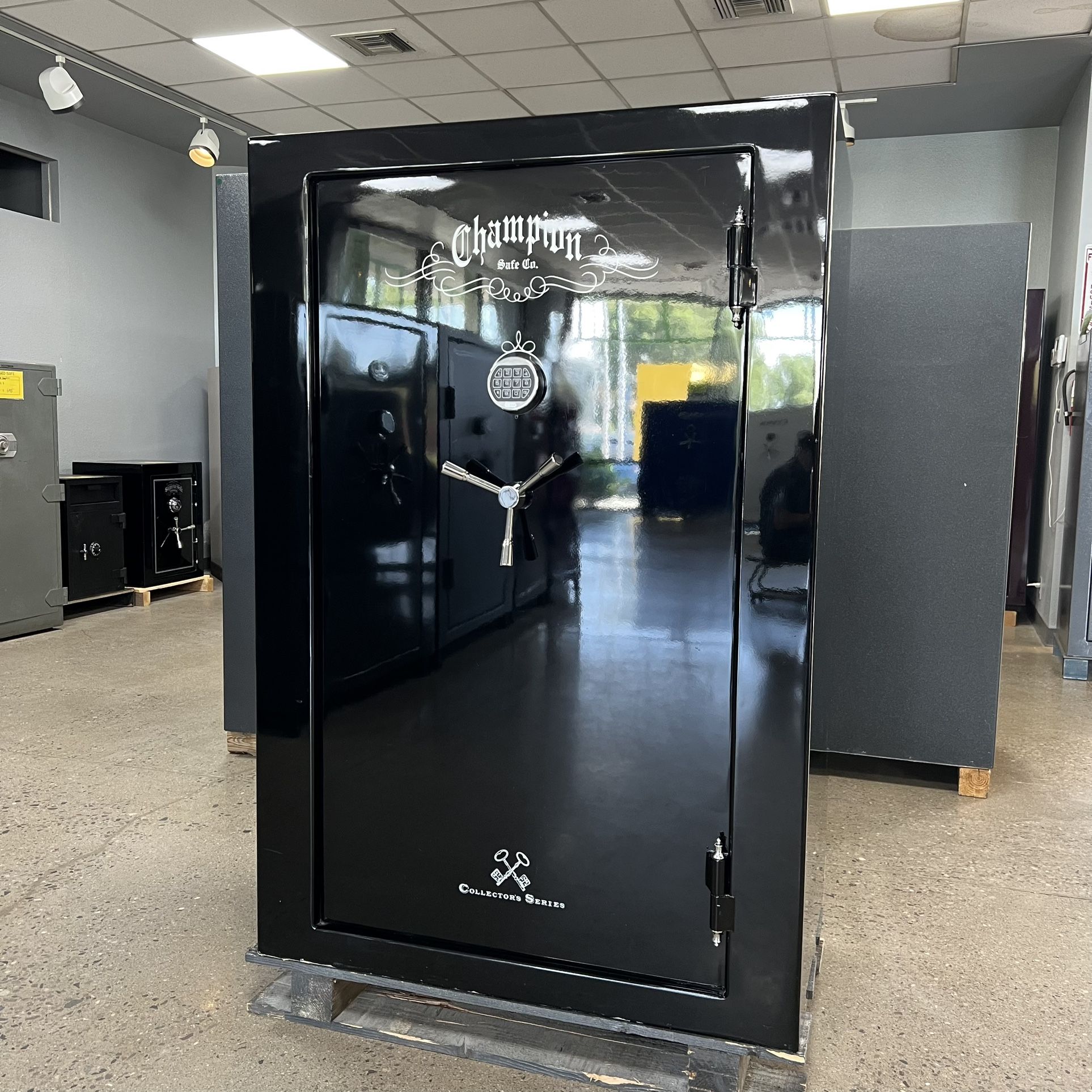 USED Champion Collector 41 Gun Safe