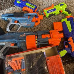 Nerf Guns,Sentry Guns ,with A Target Blaster And Over 100 Bullets