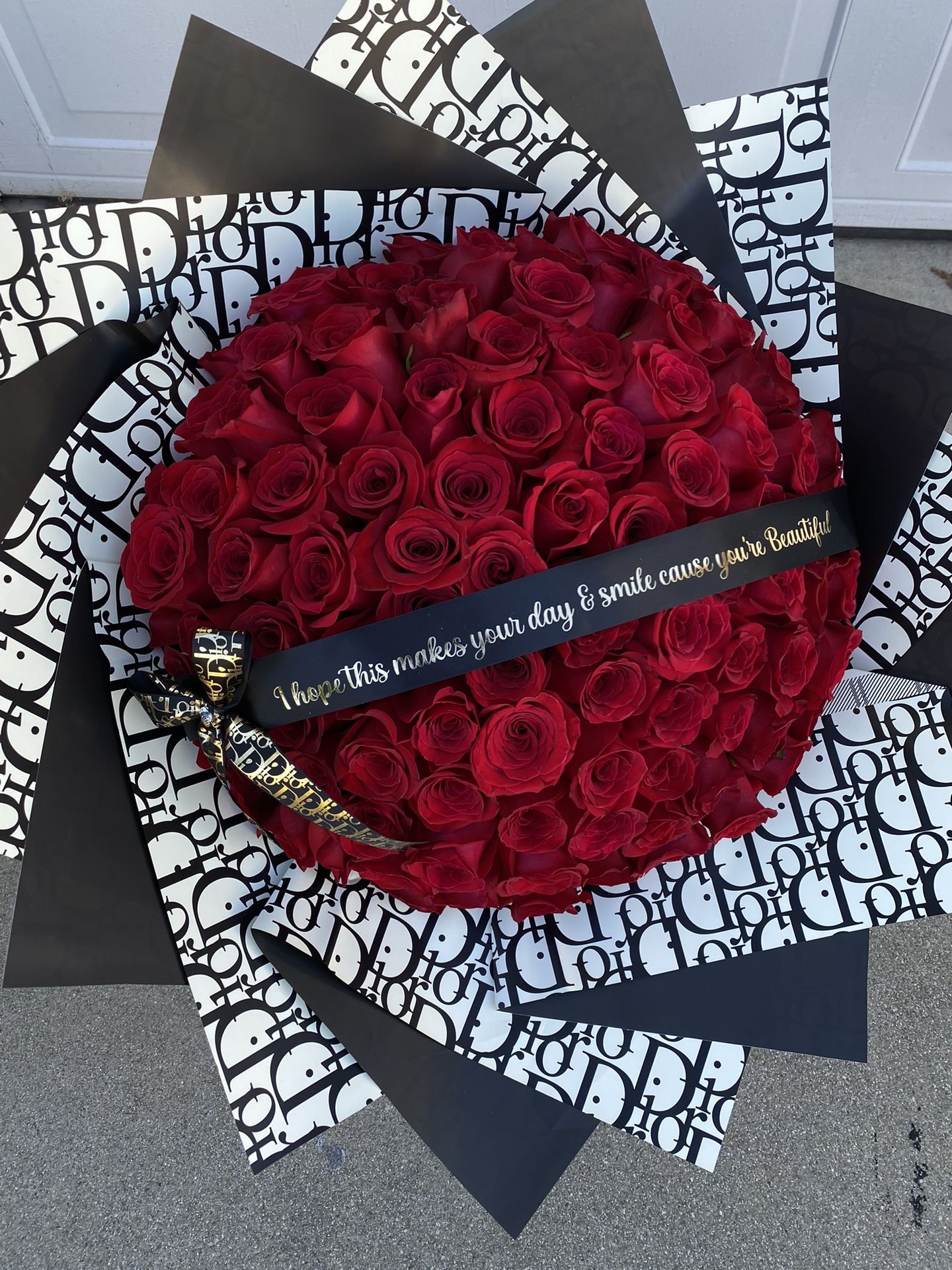 100 Rosas Ramo Buchón