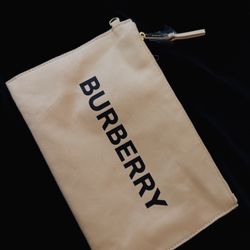 Burberry Pouch 