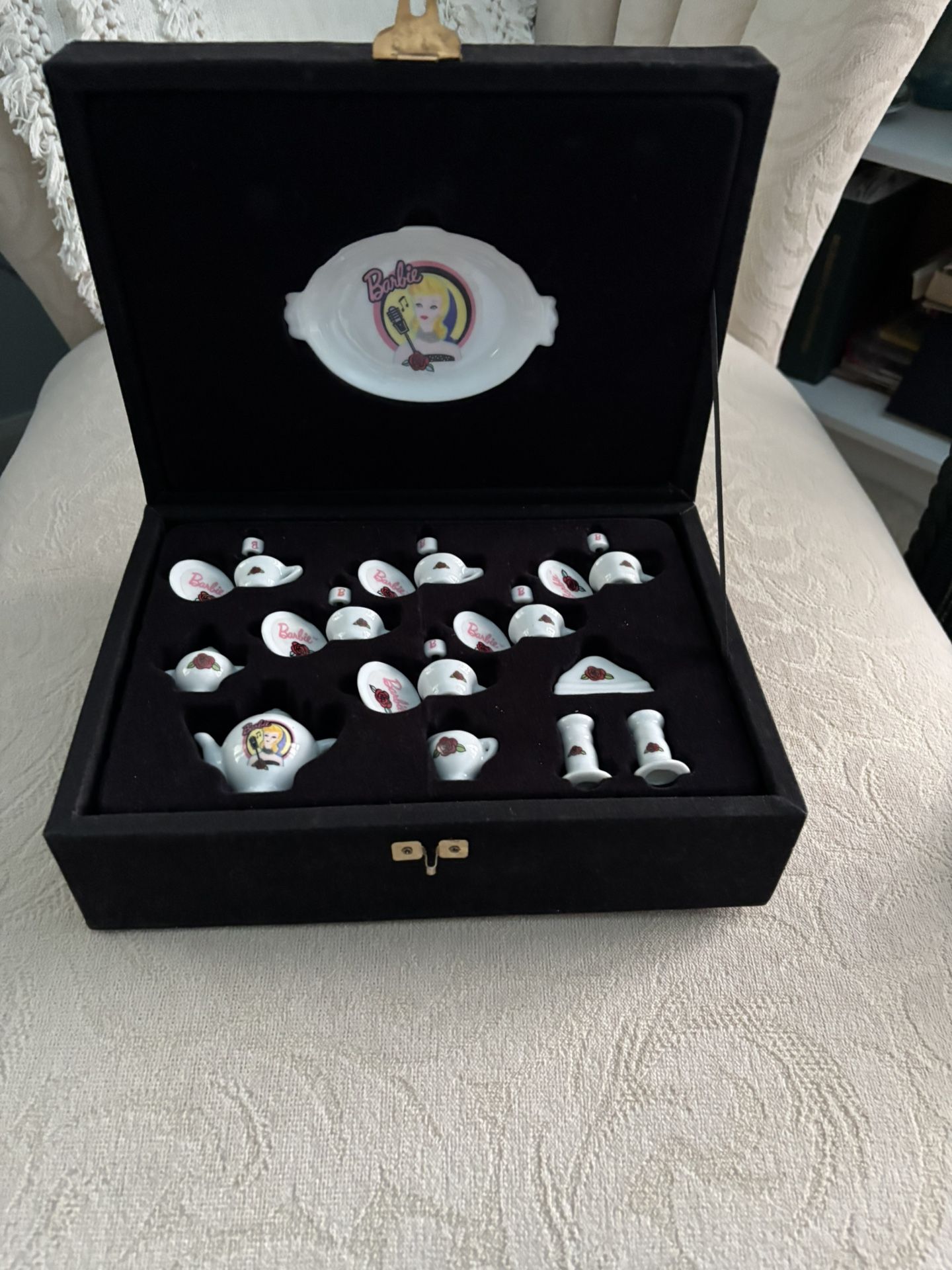 Barbie Miniature China Yea Set