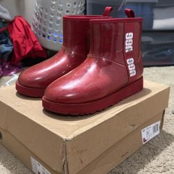 ( UGG BOOTS ) SIZE 7